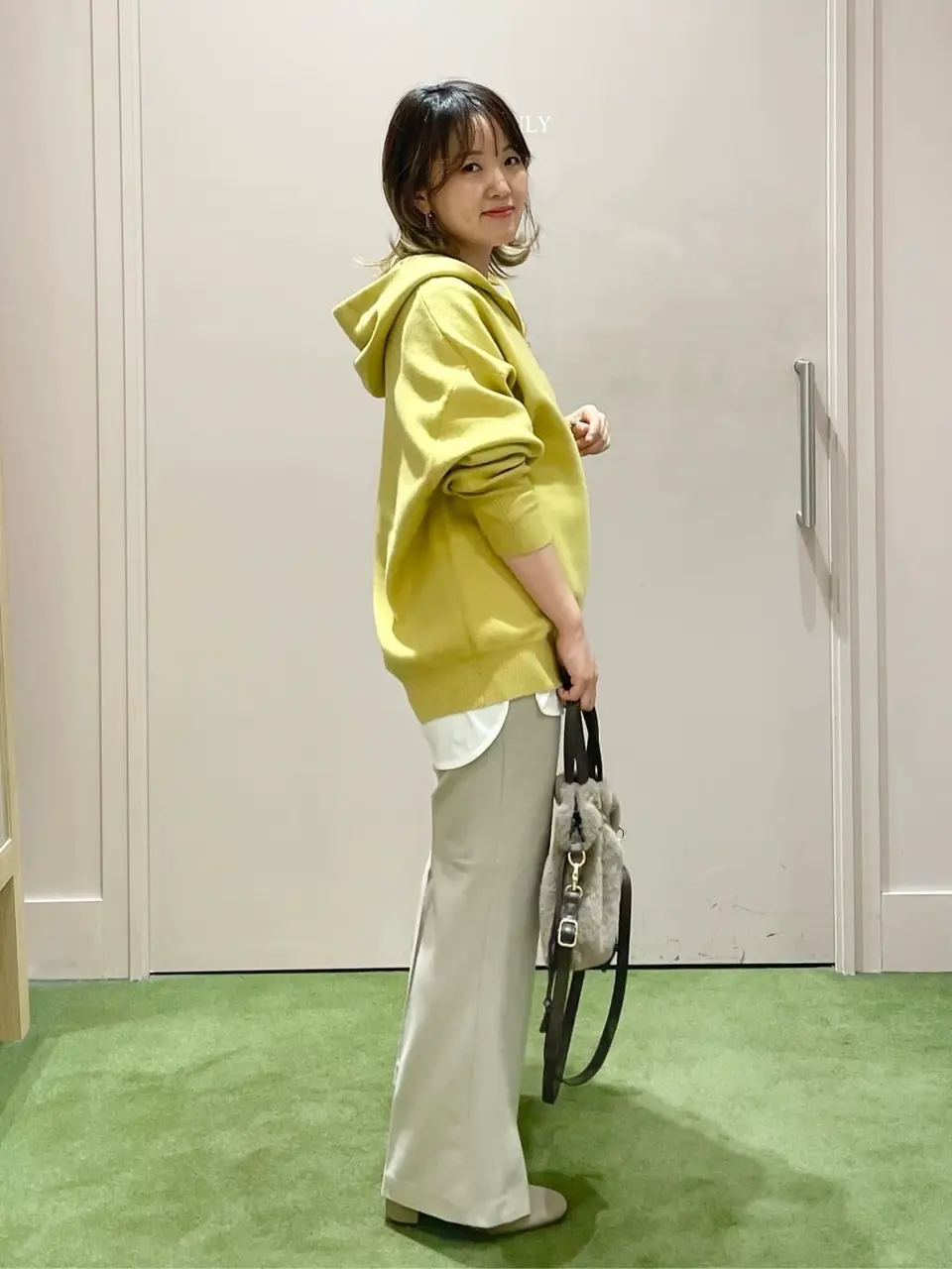 ANY フジコ コーディネート画像