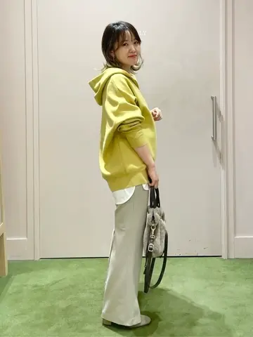 ANY フジコ コーディネート画像