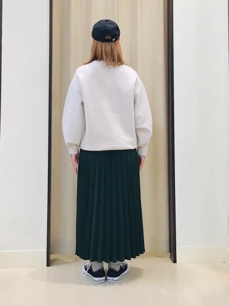 ANY 伊藤 コーディネート画像