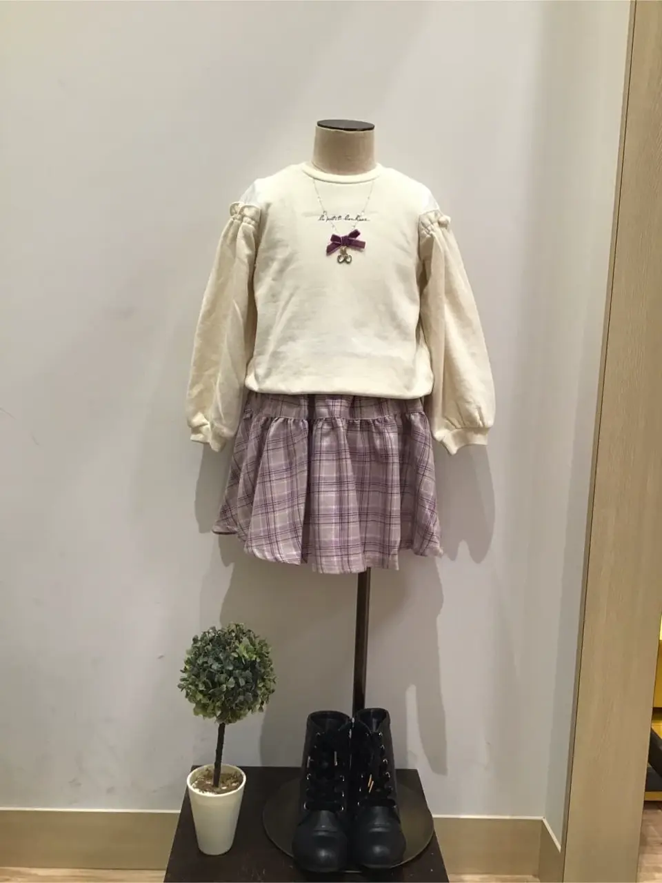 ANY スタッフ コーディネート画像