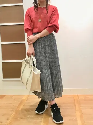 ANY 津野 コーディネート画像