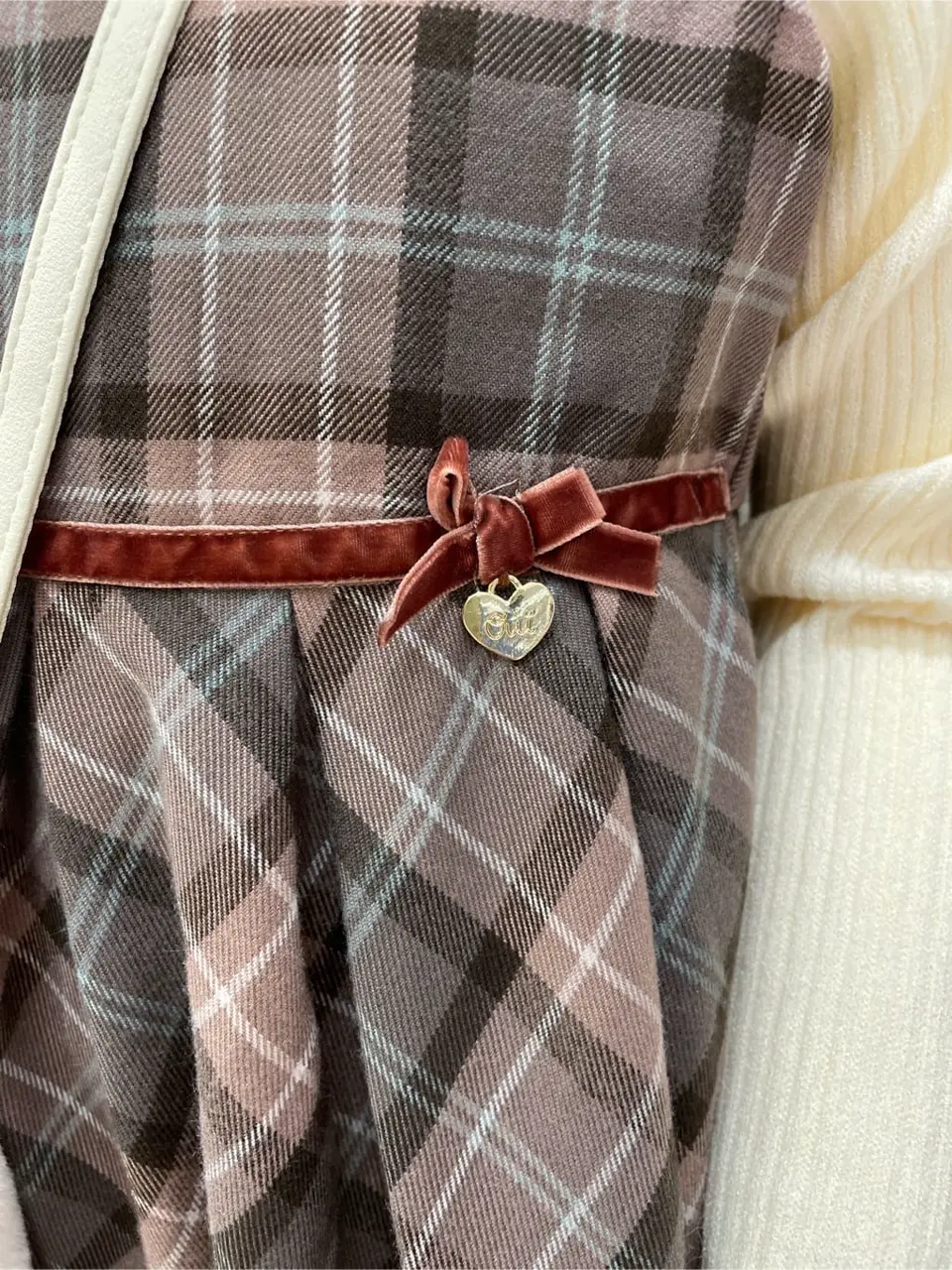 ANY 岡田 コーディネート画像