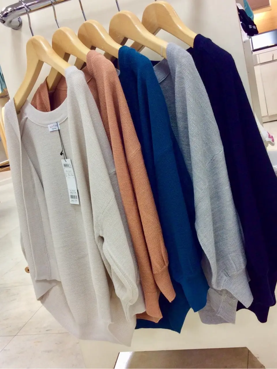 ANY CHINONE コーディネート画像