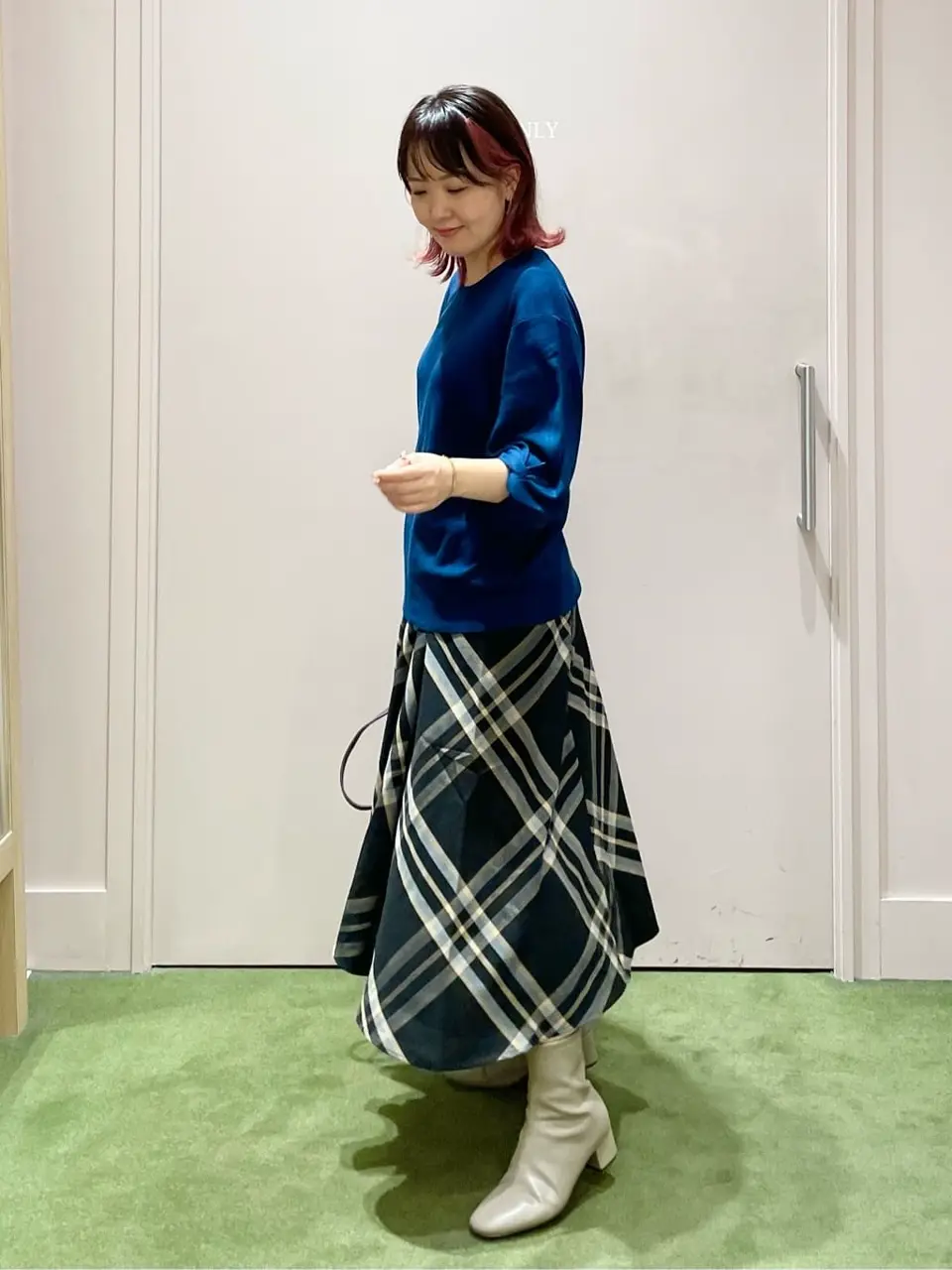 ANY フジコ コーディネート画像