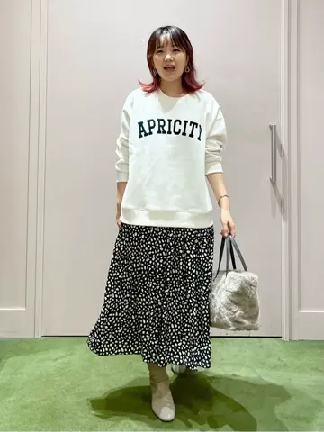 ANY フジコ コーディネート画像