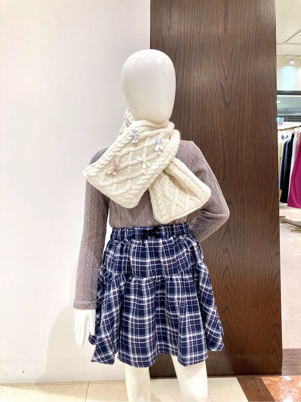 ANY 杉原 コーディネート画像