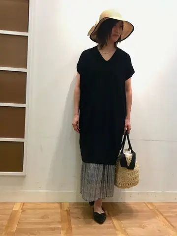 ANY 高橋郁子 コーディネート画像