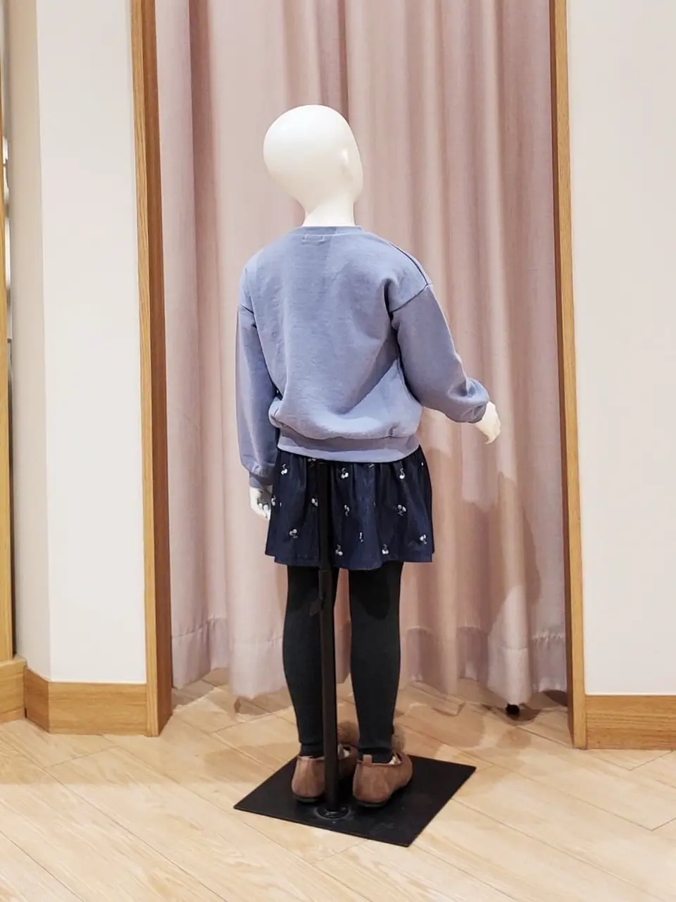 ANY 奥原 コーディネート画像