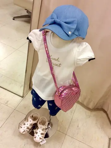 ANY CHINONE コーディネート画像