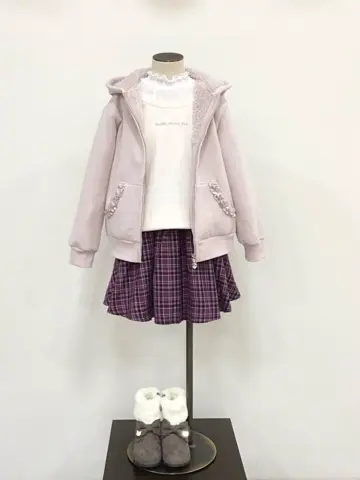 ANY 佐々木 コーディネート画像