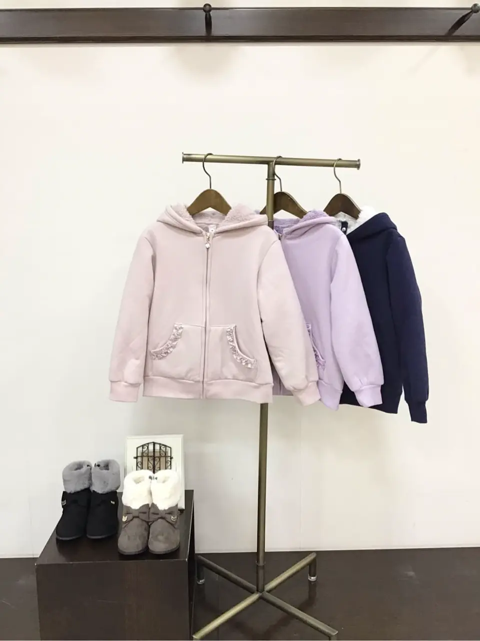 ANY 佐々木 コーディネート画像