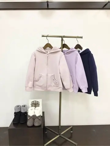 ANY 佐々木 コーディネート画像