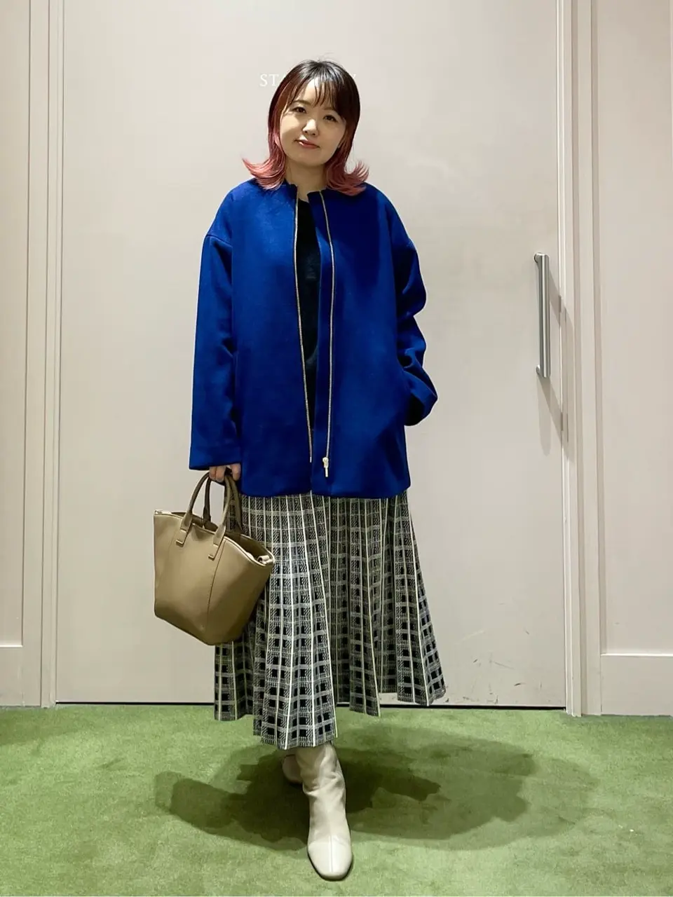 ANY フジコ コーディネート画像