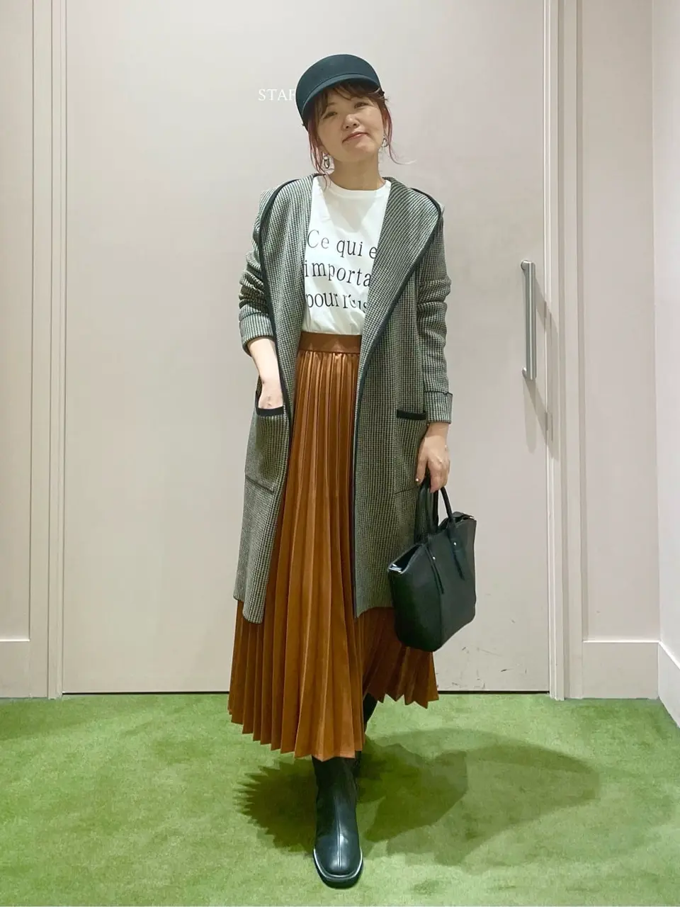 ANY フジコ コーディネート画像