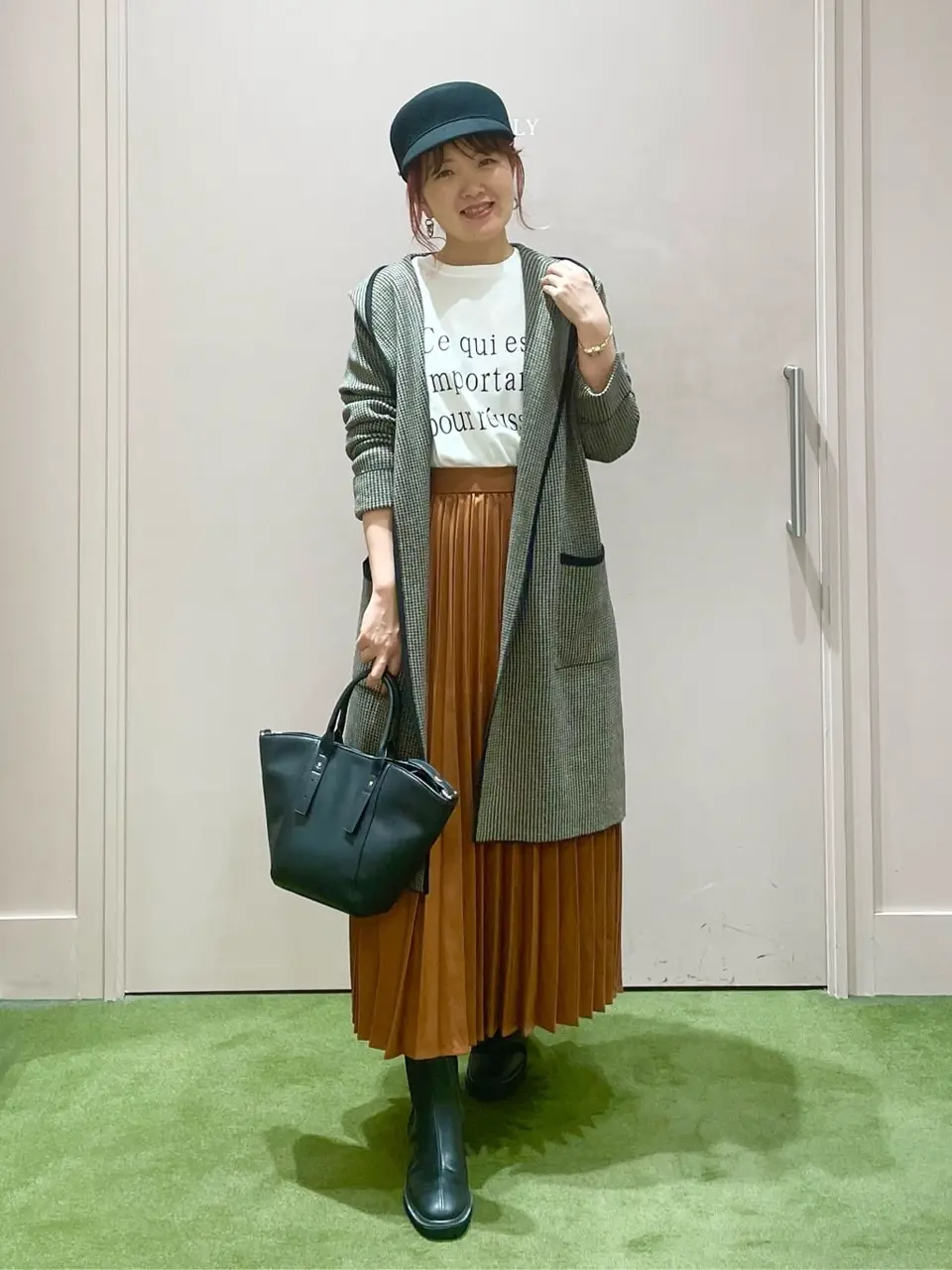 ANY フジコ コーディネート画像