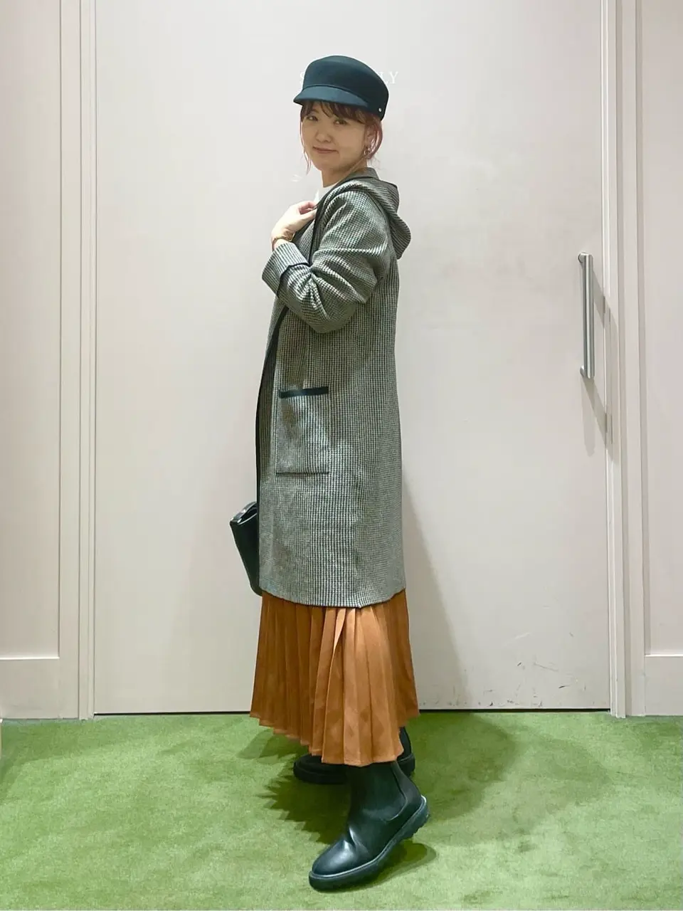 ANY フジコ コーディネート画像