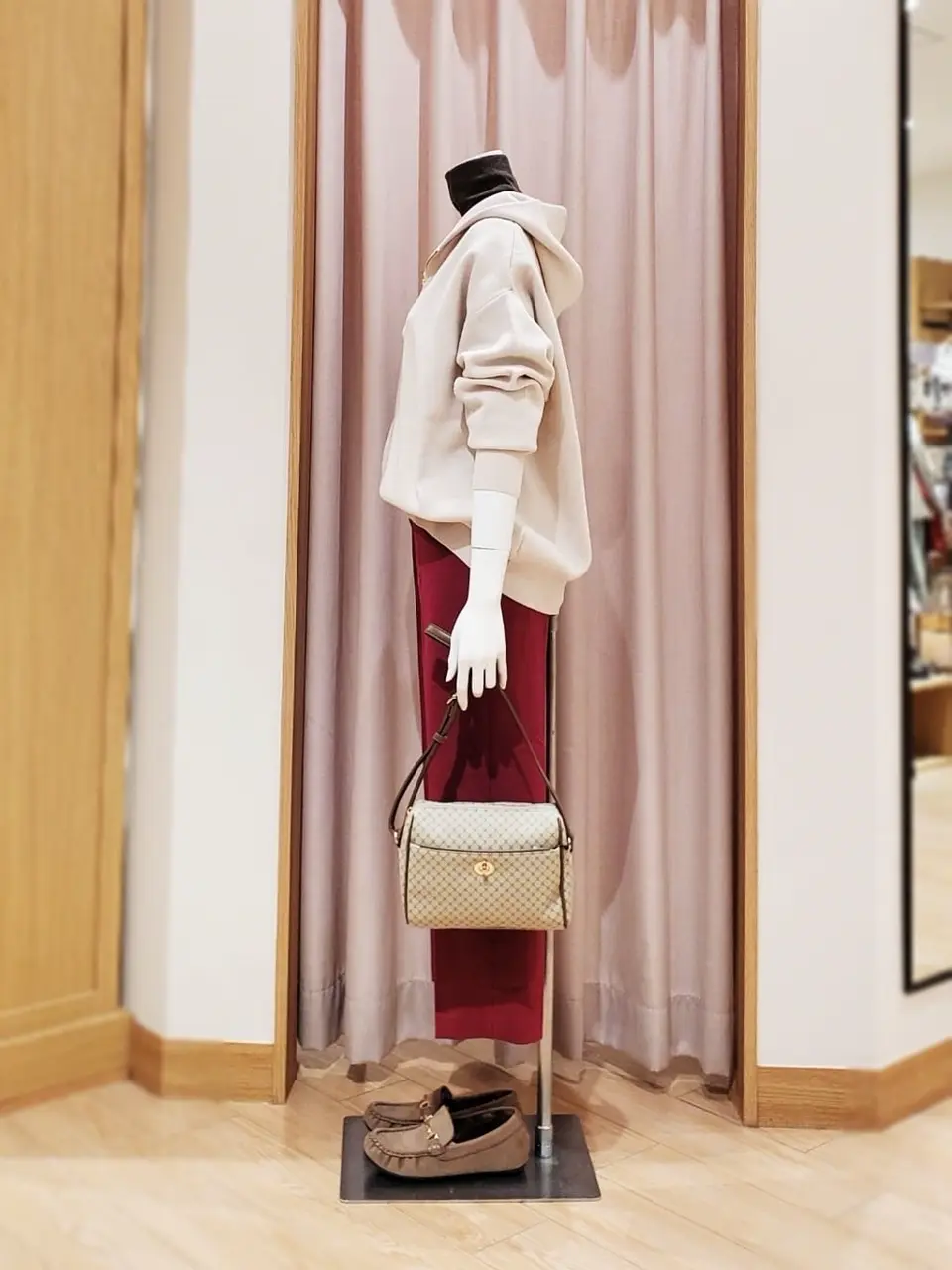 ANY 岩田 コーディネート画像