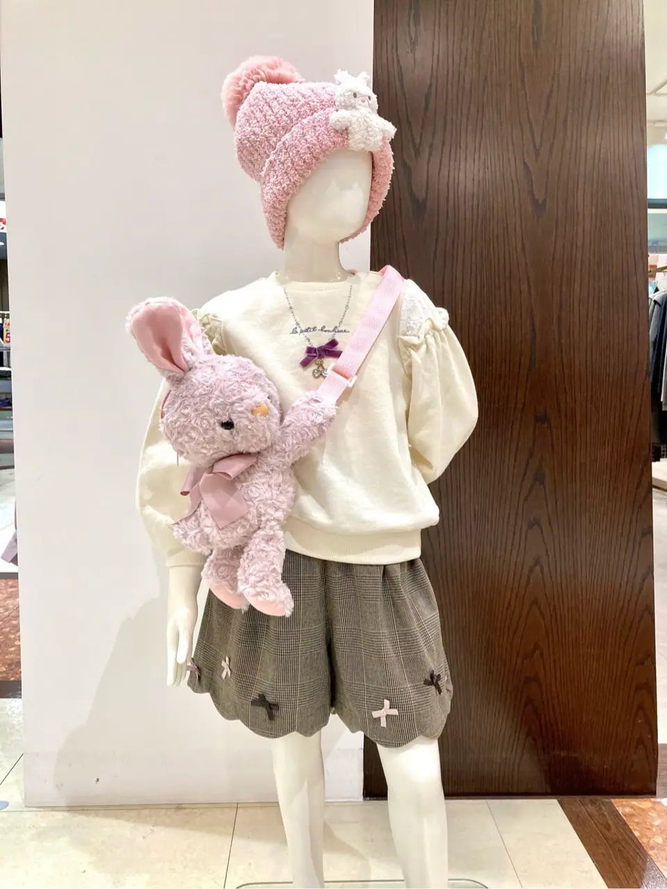 ANY 杉原 コーディネート画像