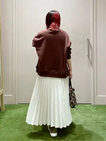 ANY フジコ コーディネート画像