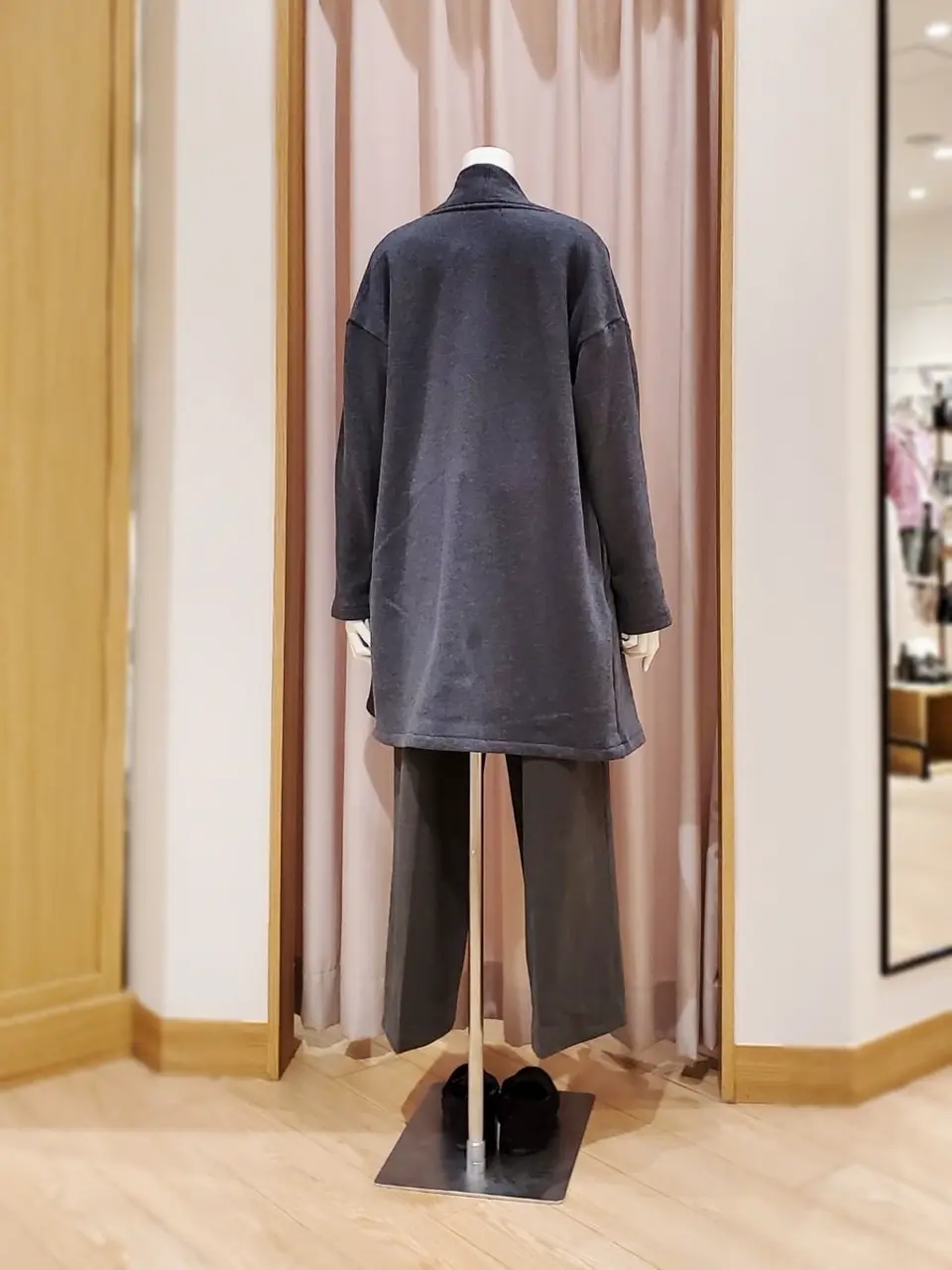 ANY 岩田 コーディネート画像