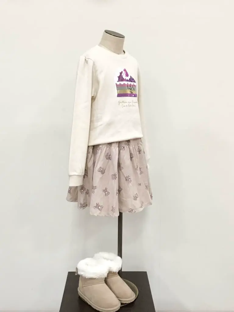 ANY 佐々木 コーディネート画像