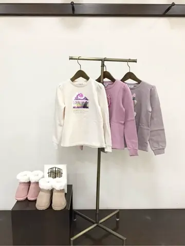 ANY 佐々木 コーディネート画像