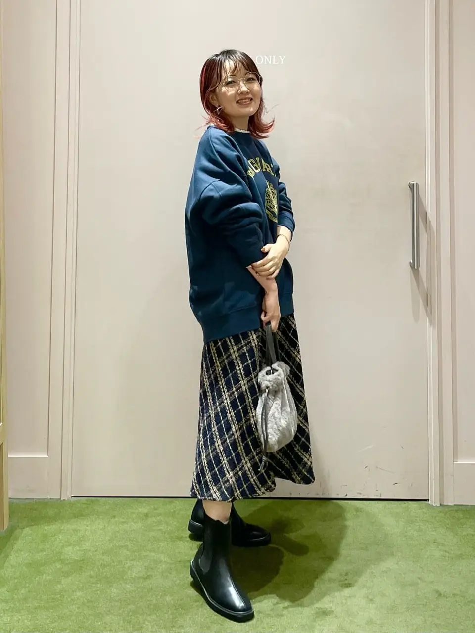 ANY フジコ コーディネート画像