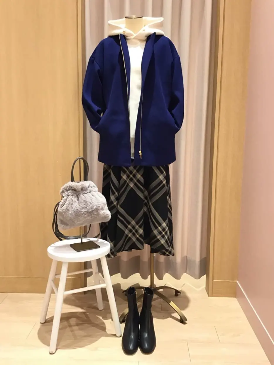  本吉 コーディネート画像