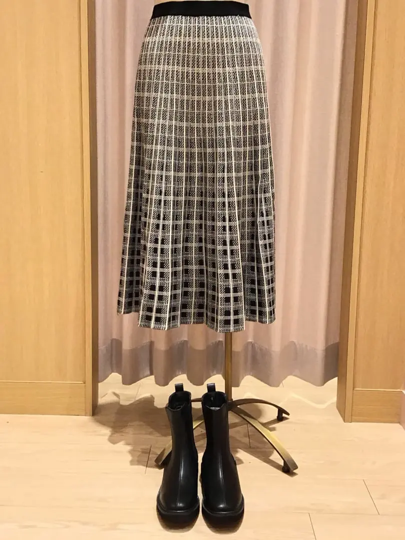 ANY 本吉 コーディネート画像