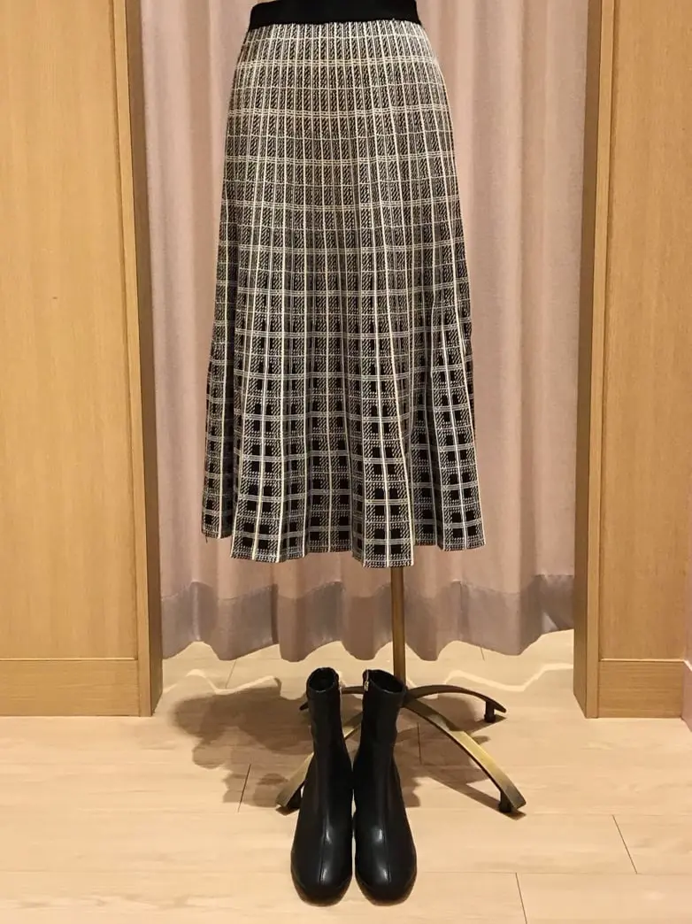 ANY 本吉 コーディネート画像