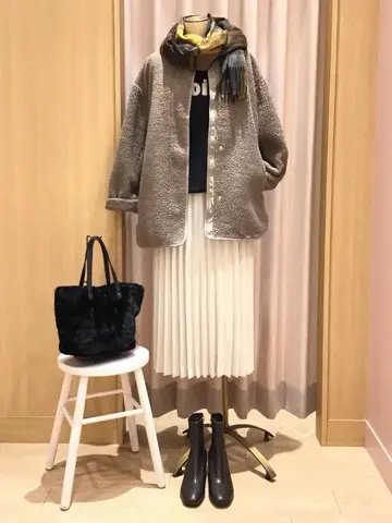 ANY 本吉 コーディネート画像