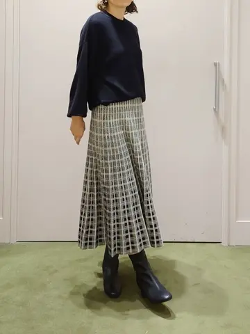 ANY 吉田 コーディネート画像