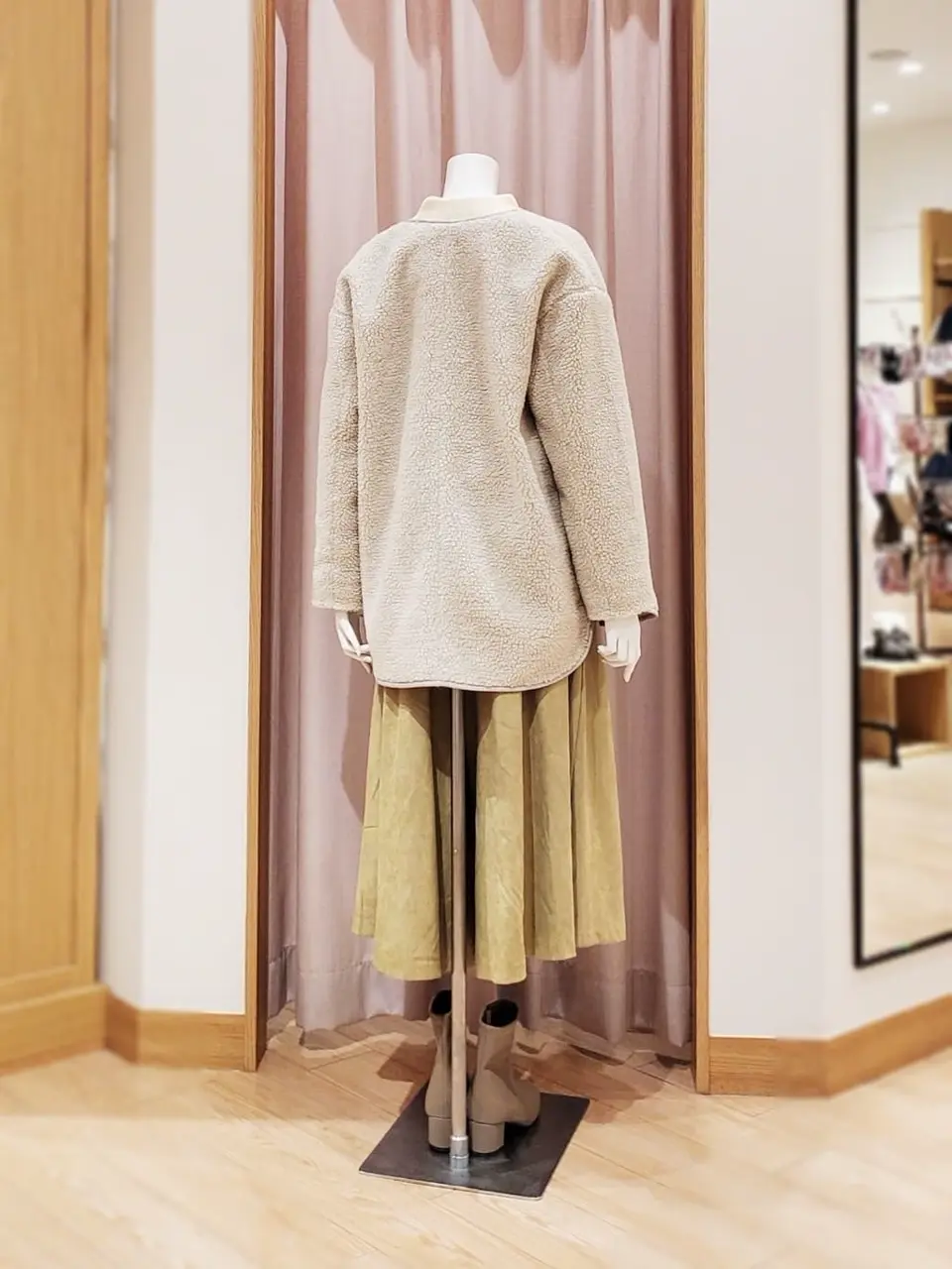 ANY 岩田 コーディネート画像