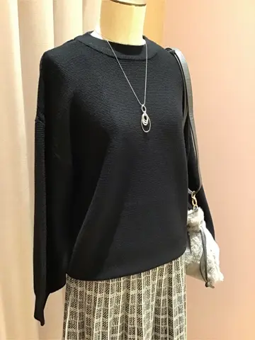 ANY 浅岡 コーディネート画像