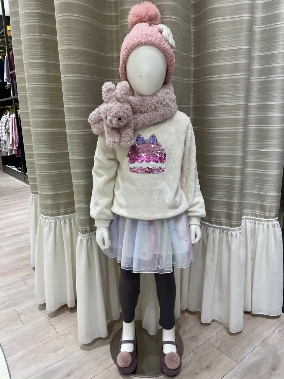  岡田 コーディネート画像