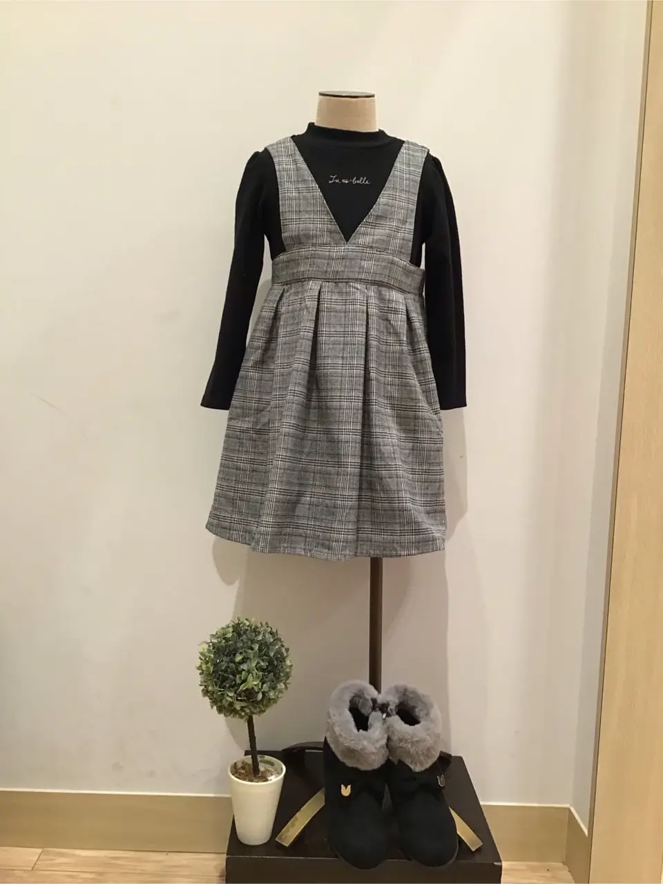 ANY スタッフ コーディネート画像