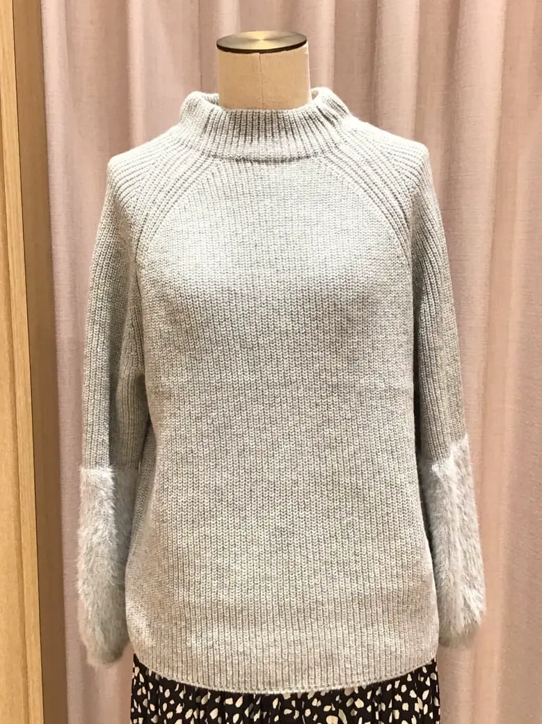 ANY 本吉 コーディネート画像