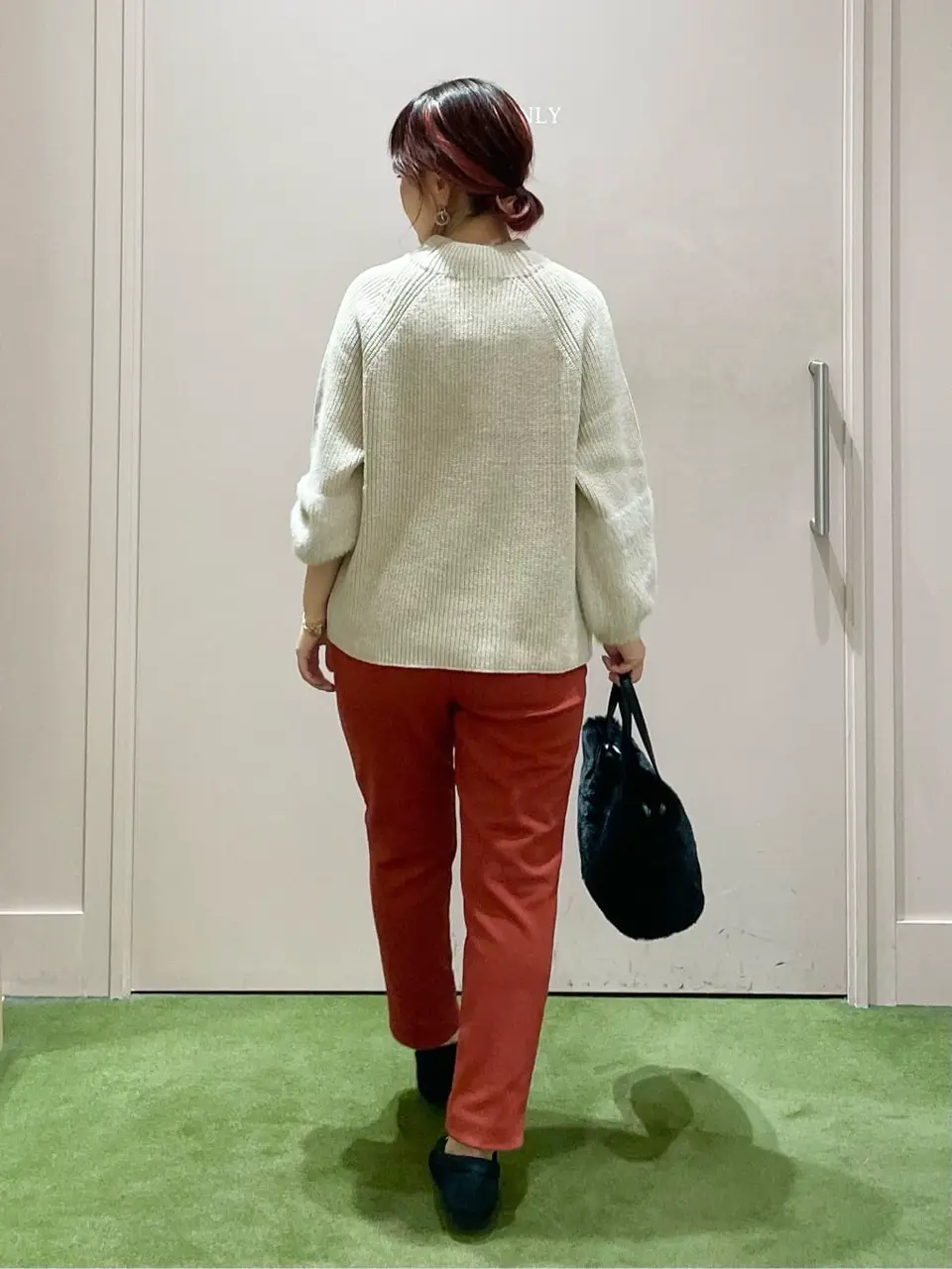 ANY フジコ コーディネート画像