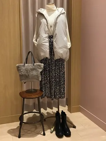 ANY 浅岡 コーディネート画像