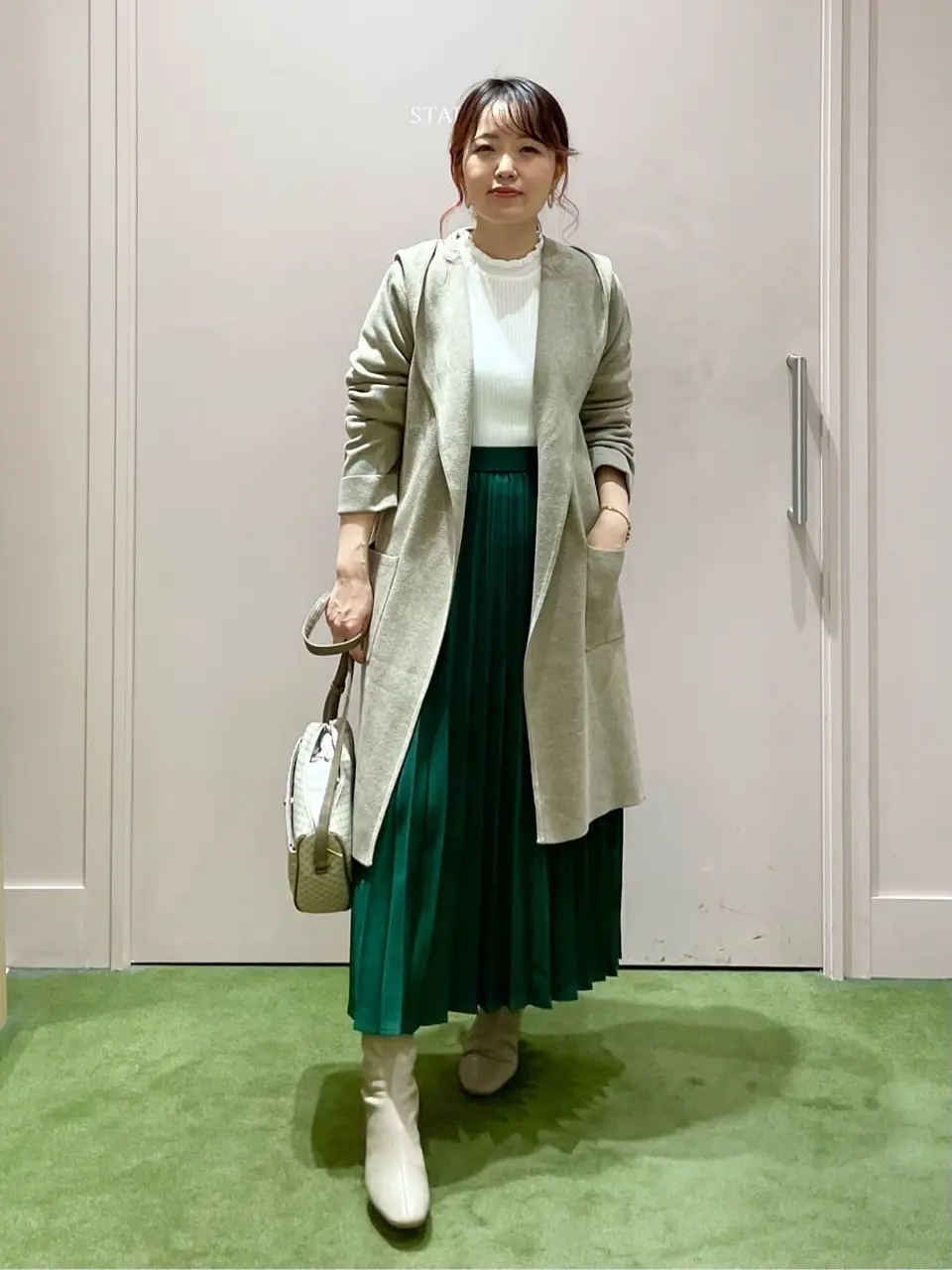 ANY フジコ コーディネート画像