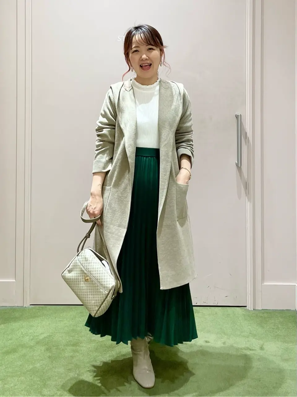 ANY フジコ コーディネート画像