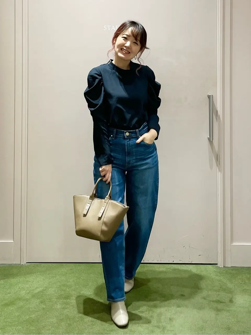 ANY フジコ コーディネート画像