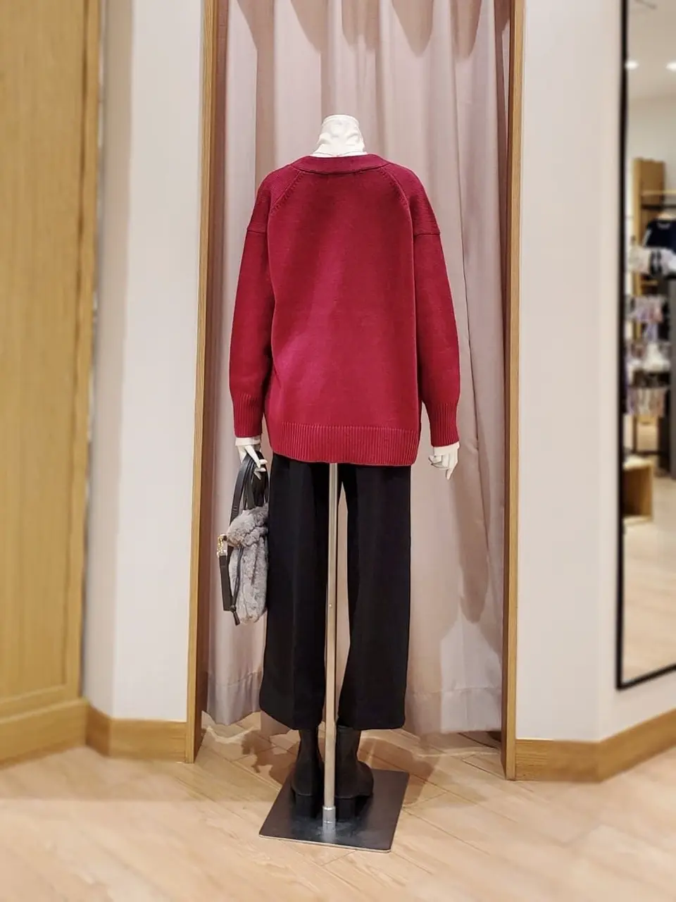 ANY 岩田 コーディネート画像