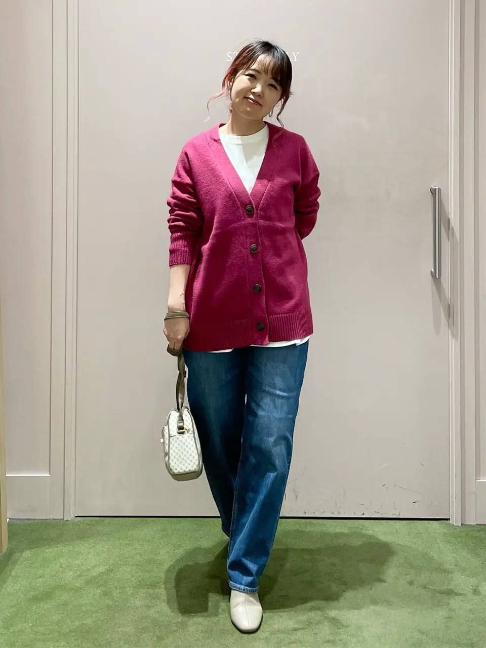 ANY フジコ コーディネート画像