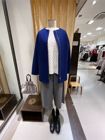 ANY 明吉 コーディネート画像