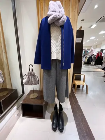 ANY 明吉 コーディネート画像