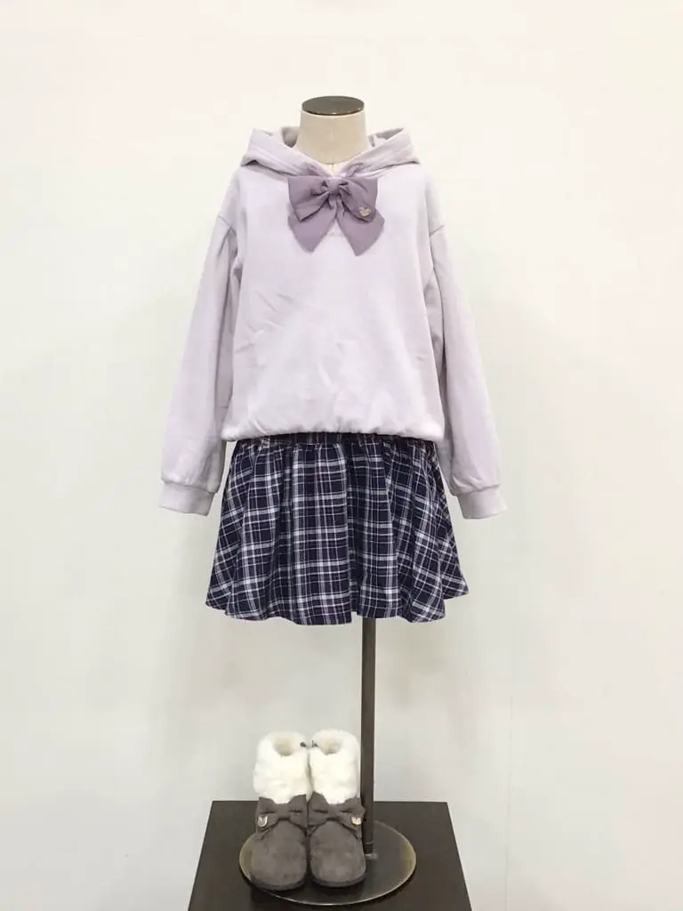 ANY 佐々木 コーディネート画像