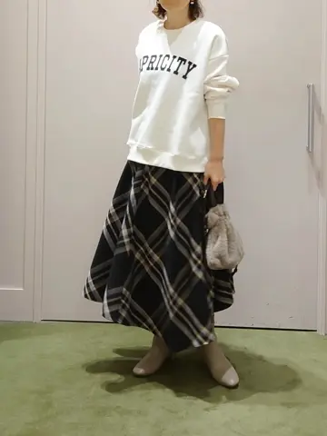 ANY 吉田 コーディネート画像