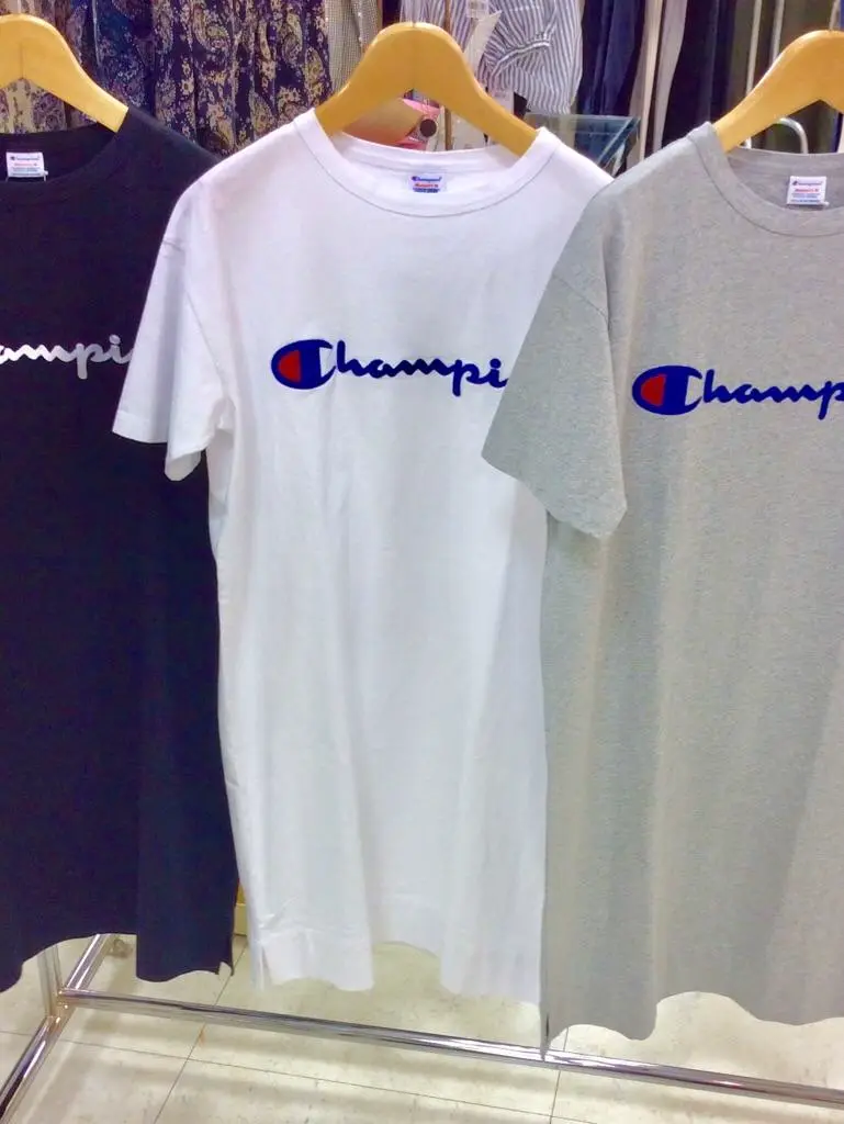 ANY CHINONE コーディネート画像