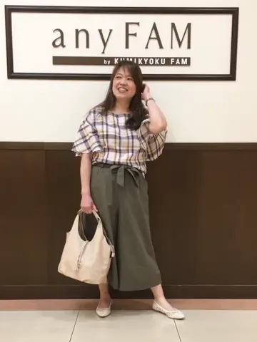 ANY iku コーディネート画像